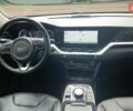 Киа Niro 2020 в Львове на Automoto.ua Красный Киа Niro, объемом двигателя 0 л и пробегом 105 тыс. км за 19999 $, фото 28 на Automoto.ua