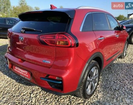 Червоний Кіа Niro, об'ємом двигуна 0 л та пробігом 128 тис. км за 19900 $, фото 14 на Automoto.ua