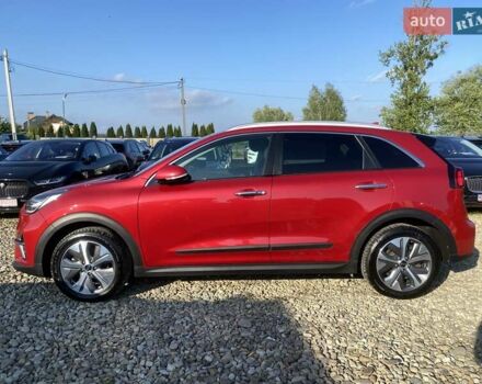 Червоний Кіа Niro, об'ємом двигуна 0 л та пробігом 128 тис. км за 19900 $, фото 11 на Automoto.ua