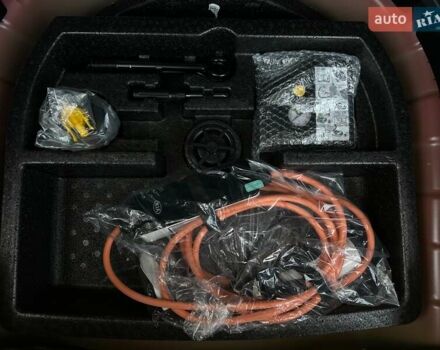 Киа Niro 2020 в Львове на Automoto.ua Красный Киа Niro, объемом двигателя 0 л и пробегом 48 тыс. км за 23700 $, фото 73 на Automoto.ua