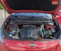 Червоний Кіа Niro, об'ємом двигуна 0 л та пробігом 146 тис. км за 19900 $, фото 9 на Automoto.ua
