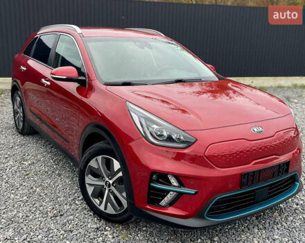 Киа Niro 2020 в Дрогобыче на Automoto.ua Красный Киа Niro, объемом двигателя 0 л и пробегом 159 тыс. км за 19399 $, фото 16 на Automoto.ua