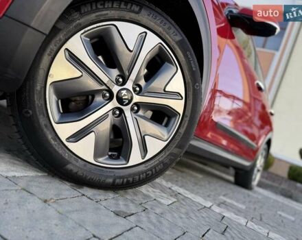 Красный Киа Niro, объемом двигателя 0 л и пробегом 67 тыс. км за 19850 $, фото 26 на Automoto.ua