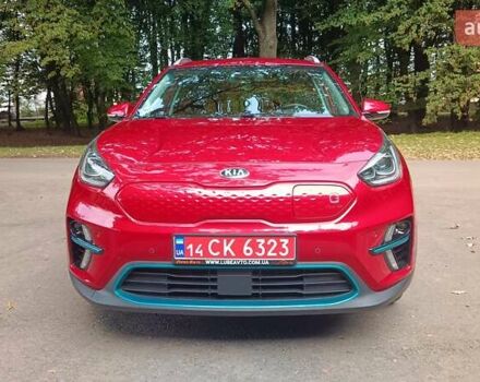 Киа Niro 2020 в Львове на Automoto.ua Красный Киа Niro, объемом двигателя 0 л и пробегом 105 тыс. км за 19999 $, фото 2 на Automoto.ua