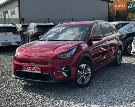Красный Киа Niro, объемом двигателя 0 л и пробегом 44 тыс. км за 22600 $, фото 4 на Automoto.ua