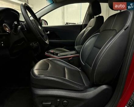 Красный Киа Niro, объемом двигателя 0 л и пробегом 47 тыс. км за 23900 $, фото 38 на Automoto.ua