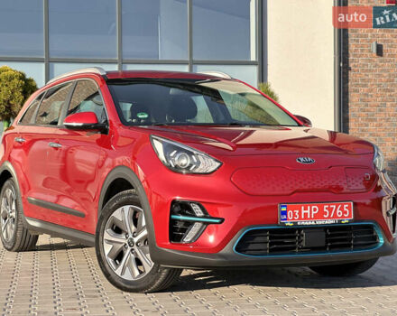 Красный Киа Niro, объемом двигателя 0 л и пробегом 161 тыс. км за 17950 $, фото 21 на Automoto.ua