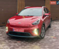 Красный Киа Niro, объемом двигателя 0 л и пробегом 144 тыс. км за 18800 $, фото 3 на Automoto.ua