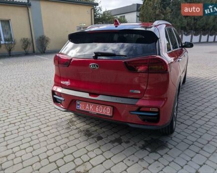 Червоний Кіа Niro, об'ємом двигуна 0 л та пробігом 146 тис. км за 19900 $, фото 2 на Automoto.ua