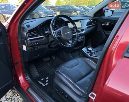 Червоний Кіа Niro, об'ємом двигуна 0 л та пробігом 128 тис. км за 19900 $, фото 20 на Automoto.ua