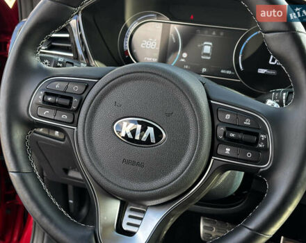 Красный Киа Niro, объемом двигателя 0 л и пробегом 44 тыс. км за 22600 $, фото 22 на Automoto.ua