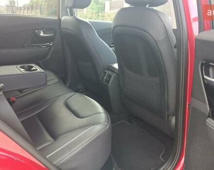 Красный Киа Niro, объемом двигателя 0 л и пробегом 105 тыс. км за 19999 $, фото 25 на Automoto.ua