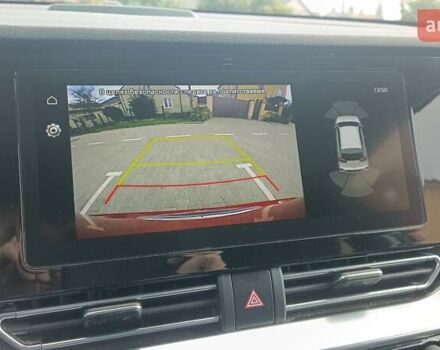 Красный Киа Niro, объемом двигателя 0 л и пробегом 105 тыс. км за 19999 $, фото 30 на Automoto.ua