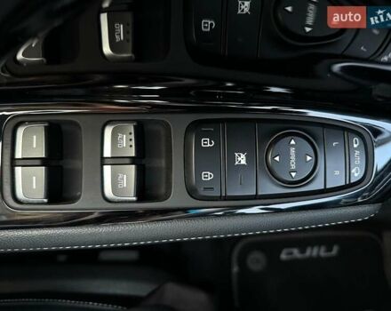 Червоний Кіа Niro, об'ємом двигуна 0 л та пробігом 48 тис. км за 23700 $, фото 33 на Automoto.ua