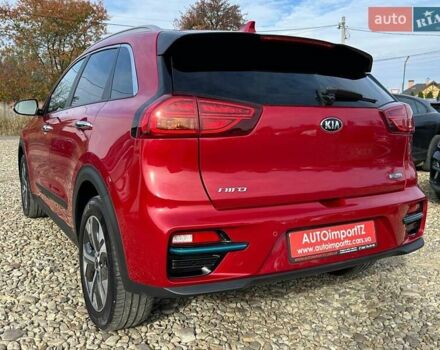 Червоний Кіа Niro, об'ємом двигуна 0 л та пробігом 61 тис. км за 23500 $, фото 23 на Automoto.ua