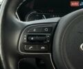 Червоний Кіа Niro, об'ємом двигуна 0 л та пробігом 61 тис. км за 23500 $, фото 45 на Automoto.ua