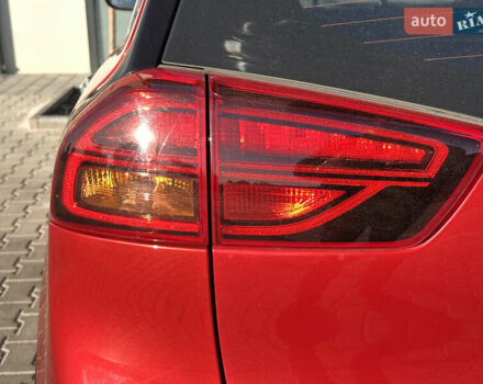 Красный Киа Niro, объемом двигателя 0 л и пробегом 163 тыс. км за 17850 $, фото 14 на Automoto.ua