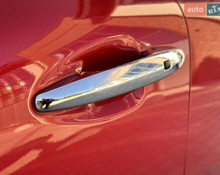 Червоний Кіа Niro, об'ємом двигуна 0 л та пробігом 163 тис. км за 17900 $, фото 71 на Automoto.ua