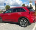 Красный Киа Niro, объемом двигателя 0 л и пробегом 105 тыс. км за 19999 $, фото 3 на Automoto.ua