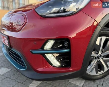 Красный Киа Niro, объемом двигателя 0 л и пробегом 67 тыс. км за 19850 $, фото 24 на Automoto.ua