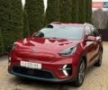 Червоний Кіа Niro, об'ємом двигуна 0 л та пробігом 118 тис. км за 18450 $, фото 2 на Automoto.ua
