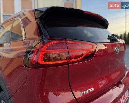 Красный Киа Niro, объемом двигателя 0 л и пробегом 67 тыс. км за 19850 $, фото 37 на Automoto.ua