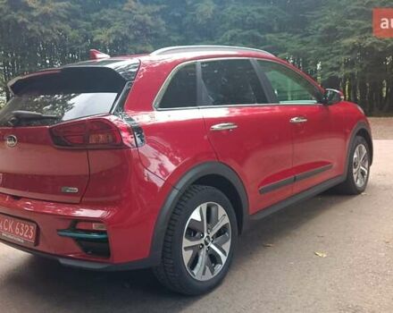 Киа Niro 2020 в Львове на Automoto.ua Красный Киа Niro, объемом двигателя 0 л и пробегом 105 тыс. км за 19999 $, фото 12 на Automoto.ua