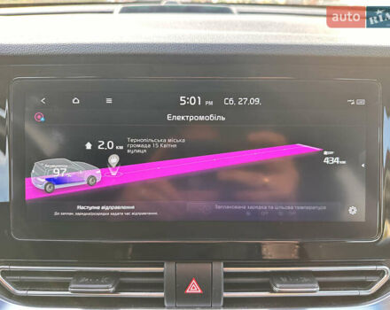 Червоний Кіа Niro, об'ємом двигуна 0 л та пробігом 163 тис. км за 17900 $, фото 44 на Automoto.ua