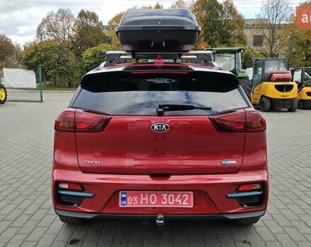 Киа Niro 2020 в Радомышле на Automoto.ua Красный Киа Niro, объемом двигателя 0 л и пробегом 116 тыс. км за 20600 $, фото 6 на Automoto.ua