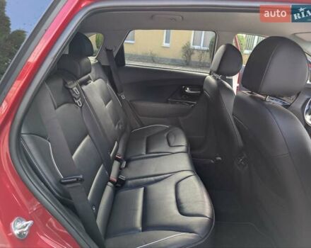 Червоний Кіа Niro, об'ємом двигуна 0 л та пробігом 146 тис. км за 19900 $, фото 12 на Automoto.ua