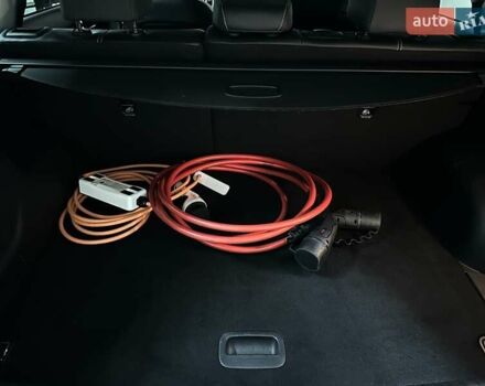 Красный Киа Niro, объемом двигателя 0 л и пробегом 47 тыс. км за 24900 $, фото 90 на Automoto.ua