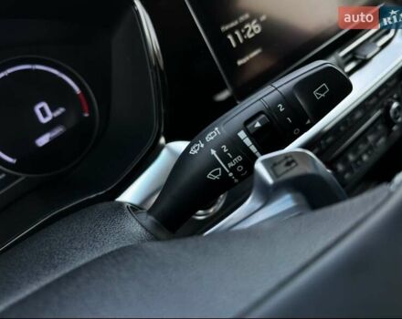 Червоний Кіа Niro, об'ємом двигуна 0 л та пробігом 48 тис. км за 23700 $, фото 8 на Automoto.ua