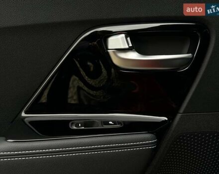 Красный Киа Niro, объемом двигателя 0 л и пробегом 47 тыс. км за 24900 $, фото 86 на Automoto.ua