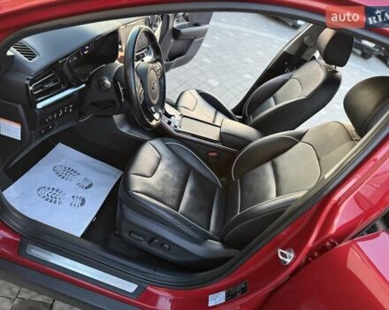 Красный Киа Niro, объемом двигателя 0 л и пробегом 67 тыс. км за 19850 $, фото 51 на Automoto.ua