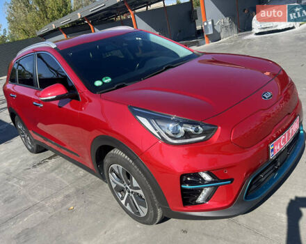 Червоний Кіа Niro, об'ємом двигуна 0 л та пробігом 151 тис. км за 19999 $, фото 1 на Automoto.ua
