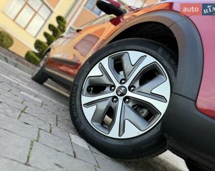 Красный Киа Niro, объемом двигателя 0 л и пробегом 67 тыс. км за 19850 $, фото 11 на Automoto.ua