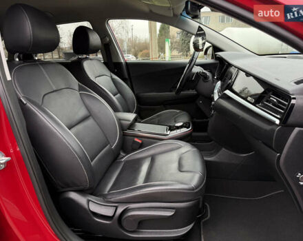 Червоний Кіа Niro, об'ємом двигуна 0 л та пробігом 128 тис. км за 19900 $, фото 60 на Automoto.ua