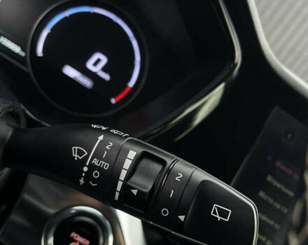 Киа Niro 2020 в Дрогобыче на Automoto.ua Красный Киа Niro, объемом двигателя 0 л и пробегом 159 тыс. км за 19399 $, фото 51 на Automoto.ua