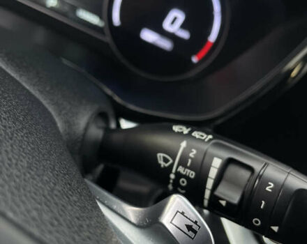 Киа Niro 2020 в Дрогобыче на Automoto.ua Красный Киа Niro, объемом двигателя 0 л и пробегом 159 тыс. км за 19399 $, фото 56 на Automoto.ua