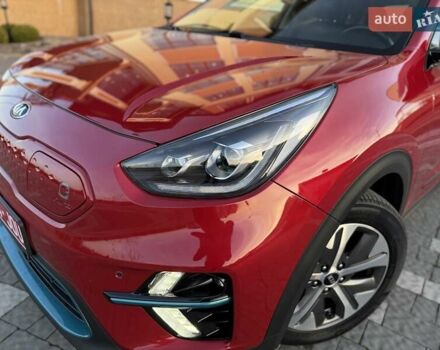 Красный Киа Niro, объемом двигателя 0 л и пробегом 67 тыс. км за 19850 $, фото 23 на Automoto.ua