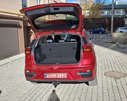 Червоний Кіа Niro, об'ємом двигуна 0 л та пробігом 110 тис. км за 19800 $, фото 1 на Automoto.ua