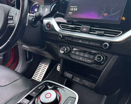 Красный Киа Niro, объемом двигателя 0 л и пробегом 144 тыс. км за 18800 $, фото 33 на Automoto.ua