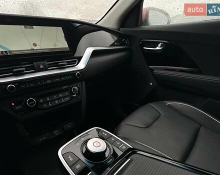 Красный Киа Niro, объемом двигателя 0 л и пробегом 47 тыс. км за 24900 $, фото 77 на Automoto.ua