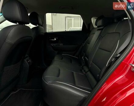 Красный Киа Niro, объемом двигателя 0 л и пробегом 47 тыс. км за 23900 $, фото 85 на Automoto.ua