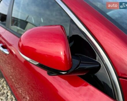 Червоний Кіа Niro, об'ємом двигуна 0 л та пробігом 61 тис. км за 23500 $, фото 28 на Automoto.ua