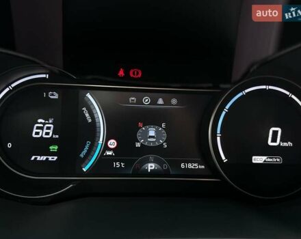 Червоний Кіа Niro, об'ємом двигуна 0 л та пробігом 61 тис. км за 23500 $, фото 50 на Automoto.ua