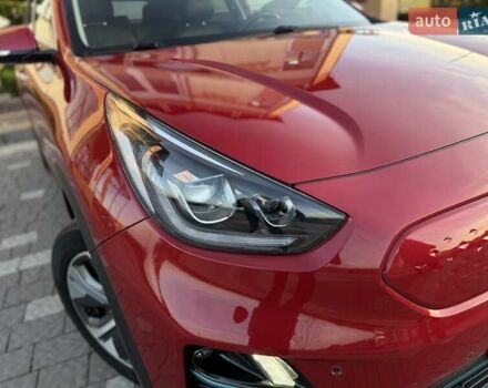 Красный Киа Niro, объемом двигателя 0 л и пробегом 67 тыс. км за 19850 $, фото 9 на Automoto.ua
