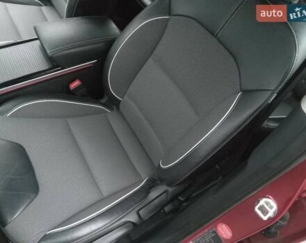 Красный Киа Niro, объемом двигателя 0 л и пробегом 87 тыс. км за 20492 $, фото 51 на Automoto.ua