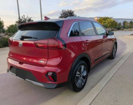 Красный Киа Niro, объемом двигателя 1.6 л и пробегом 39 тыс. км за 8700 $, фото 4 на Automoto.ua