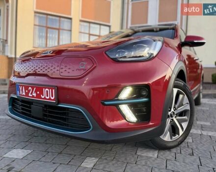 Красный Киа Niro, объемом двигателя 0 л и пробегом 67 тыс. км за 19850 $, фото 22 на Automoto.ua